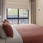 8a-King-size-bed,-quality-linen,--garden-outlook