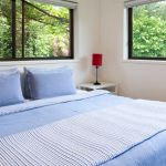 11-King-size-bed-with-superb-linen-provided